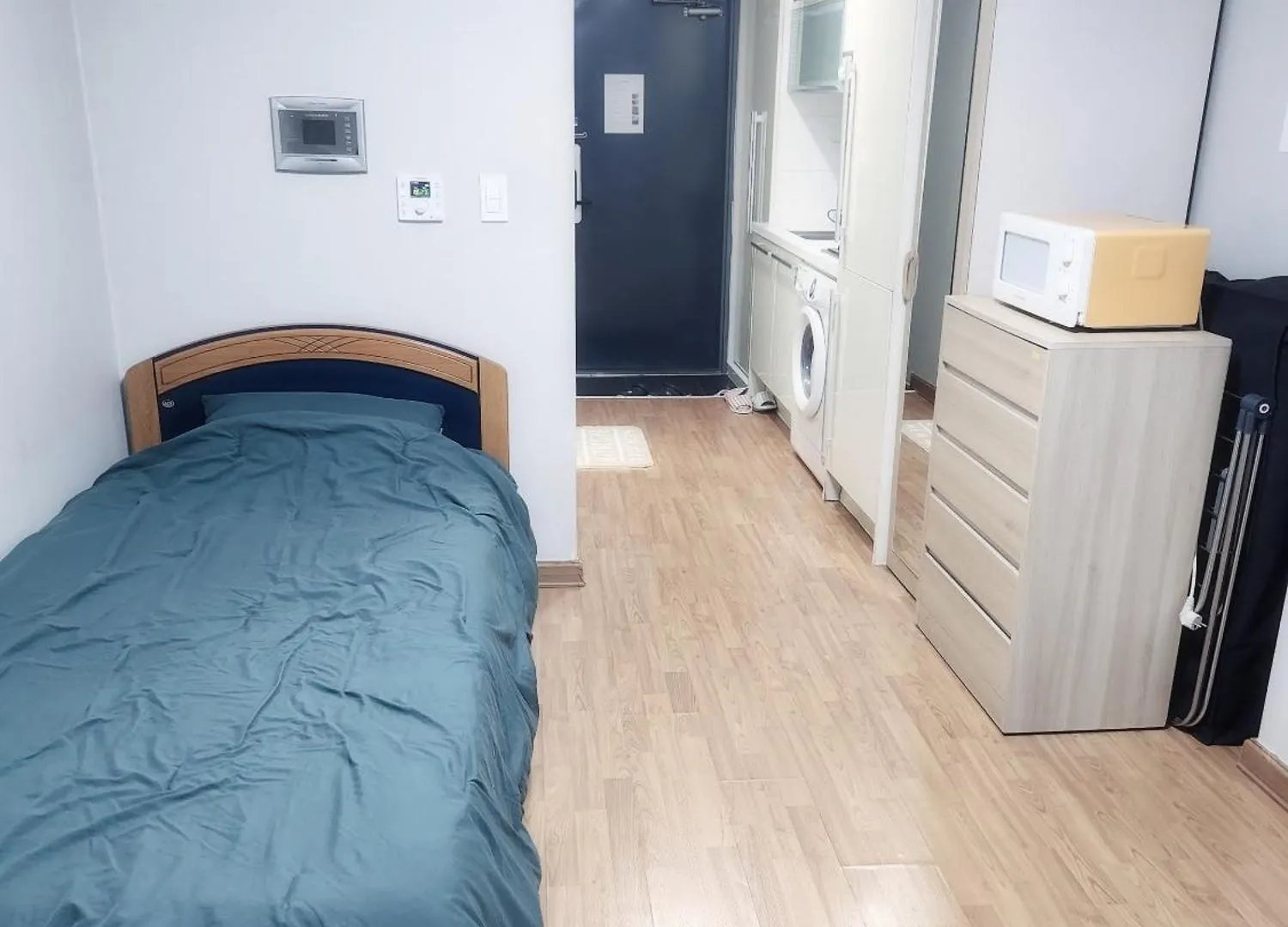 Urban Space Gangnam Station Seoul Apartment